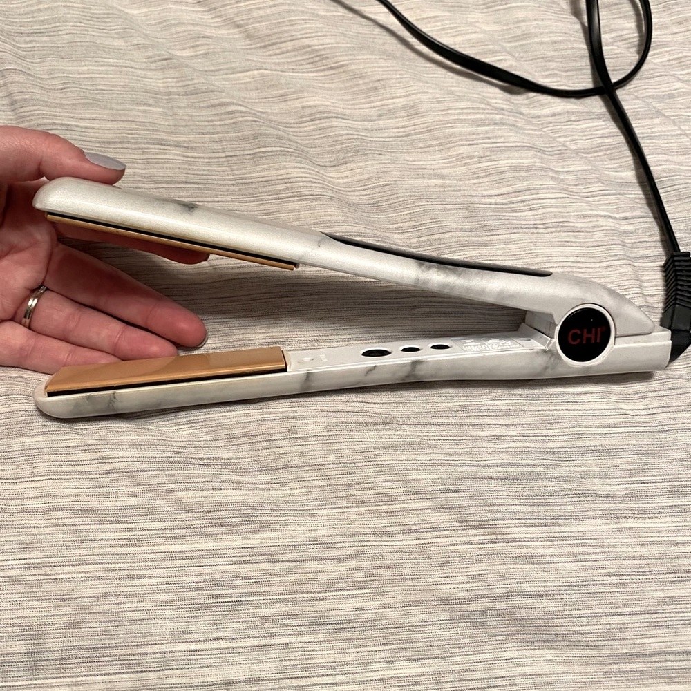 CHI 1 inch straighter